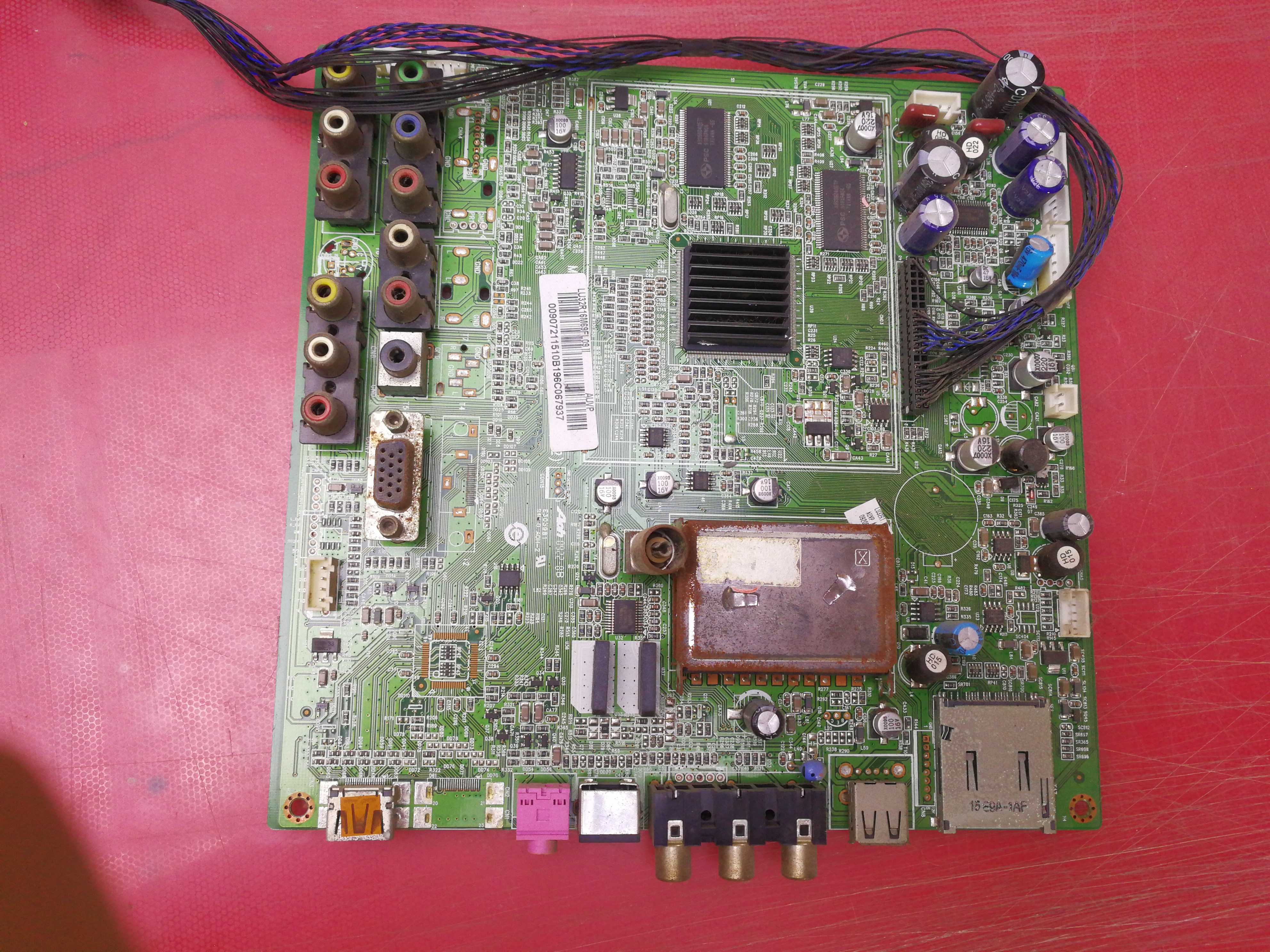 海尔LU32R1液晶电视主板MST6M69L 0091801420(2.2)屏T315XW02 V.S