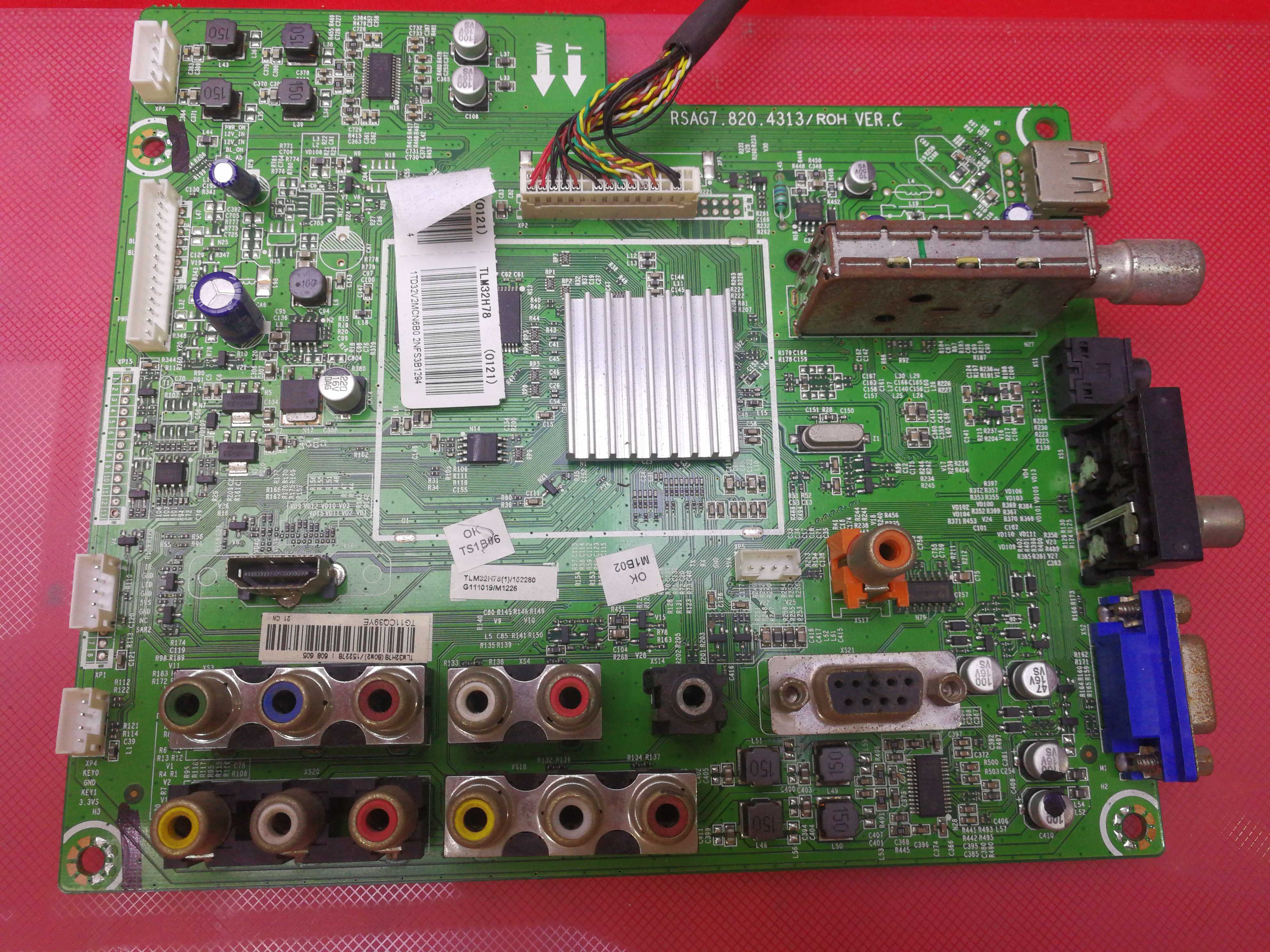 原装 海信TLM32H78(1)主板RSAG7.820.4313屏V315B6-L04