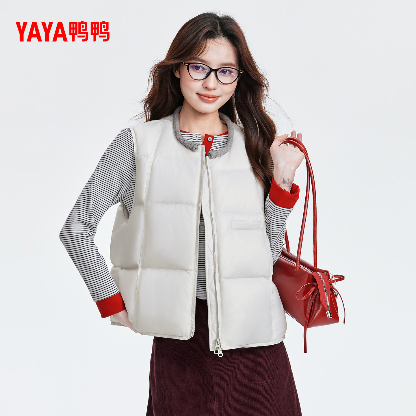 鸭鸭羽绒马甲女2026春季新款短款拼接小圆领面包服保暖百搭上衣J