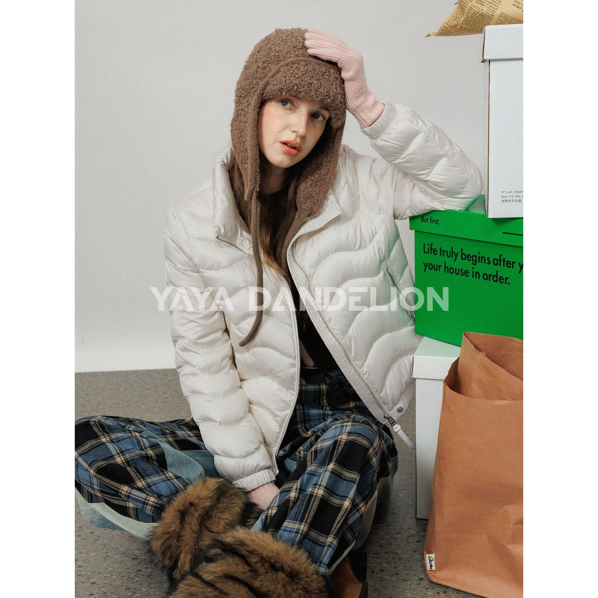 蒲公英系列鸭鸭羽绒服女2026新款秋冬休闲短款加厚保暖鹅绒服外套