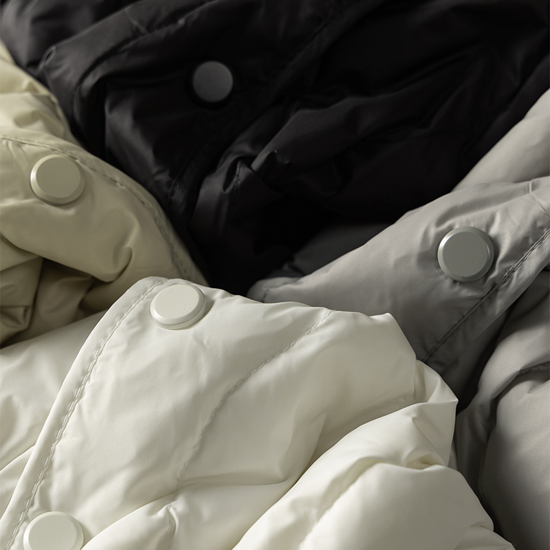 轻盈菱格V领绒羽绒服马甲