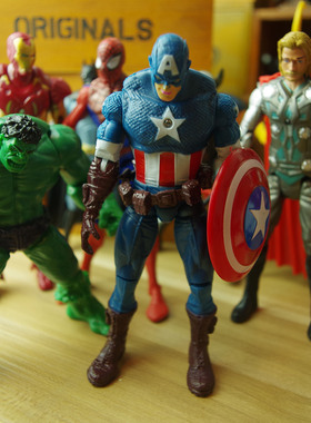 复仇者联盟2奥创纪元发光手办蜘蛛侠绿巨人美国队长公仔人偶玩具
