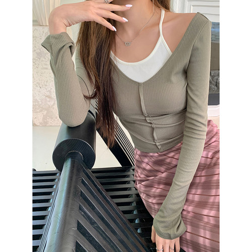 HeartyBite 2025秋冬新款设计感露肩纯欲辣妹紧身假两件T恤女短款