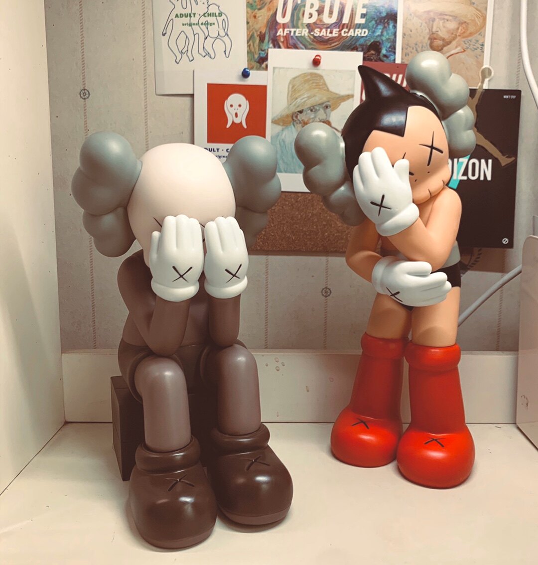 mand kaws海港城时尚潮流公仔限量手办originalfake1米大模型摆件