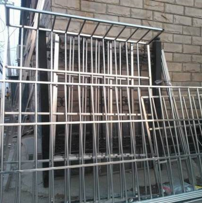 贵阳小河特价防盗窗防护栏阳台窗户儿童不锈钢护栏防盗网防护门窗