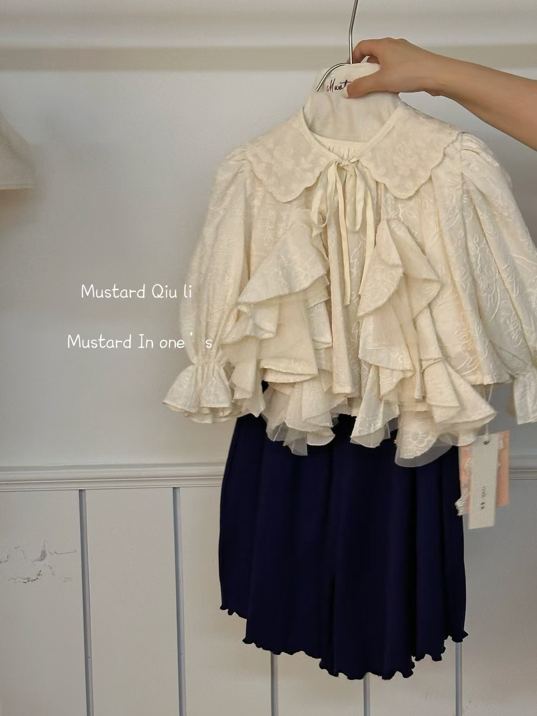 GOLI·芥末家 蕾丝刺绣娃娃衫  领子可以取下来