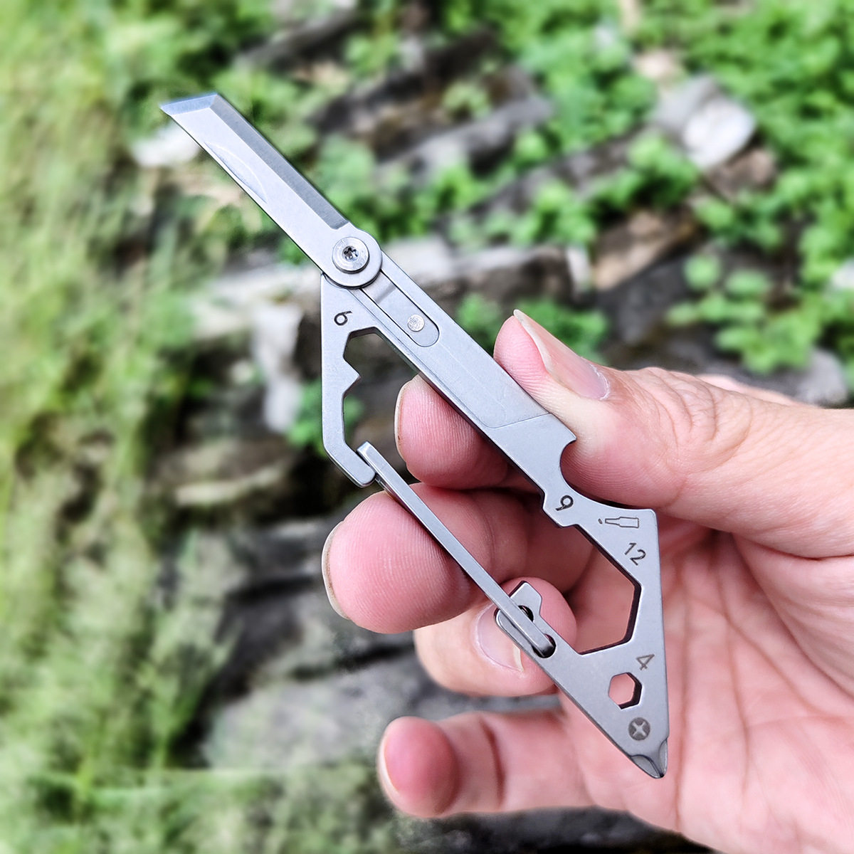 折叠刀多功能组合工具EDC登山挂钩扣迷小锋利高硬度开箱户外小刀