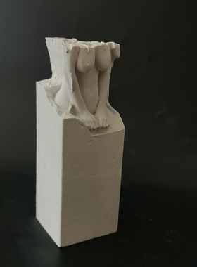 现代半身女雕塑石膏浮雕艺术桌面高颜值北欧装饰品水泥鱼缸摆件