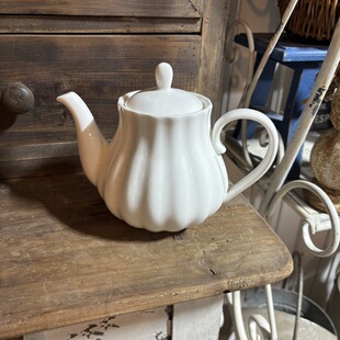 爱上花园家居 白瓷壶88