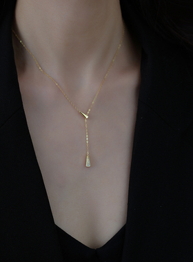 925纯银项链女款轻奢小众2025新款爆款银饰锁骨链V领高级感颈链