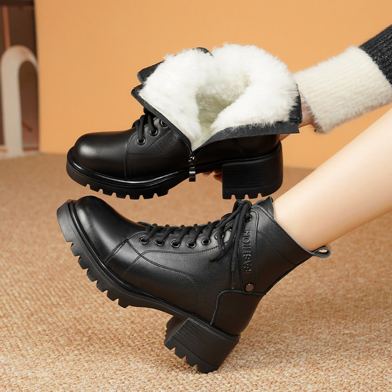 真皮棉鞋女鞋加绒加厚马丁靴女款冬季皮毛一体羊毛靴子短靴雪地靴