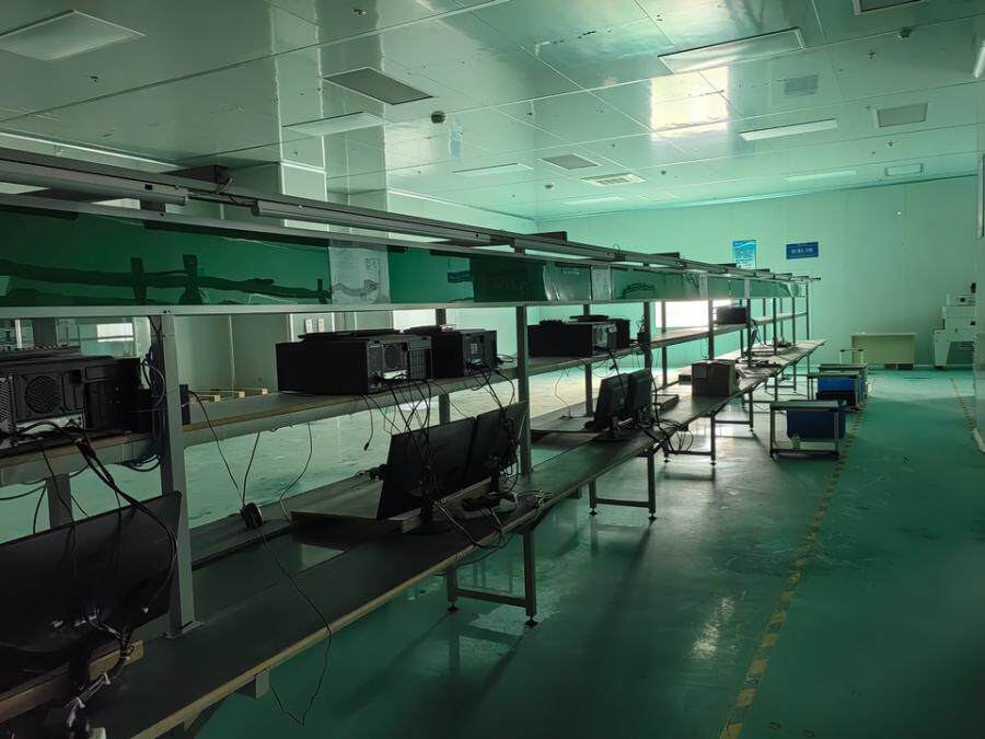 3月12日巴中市科技公司7栋包装生产车间组装电脑10个网络拍卖公告