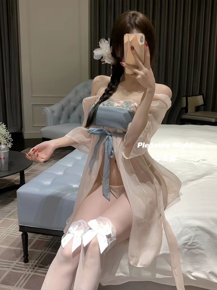 唐宫夜宴*古风抹胸汉服超仙女宫廷肚兜古装刺绣系带开叉诱惑睡裙