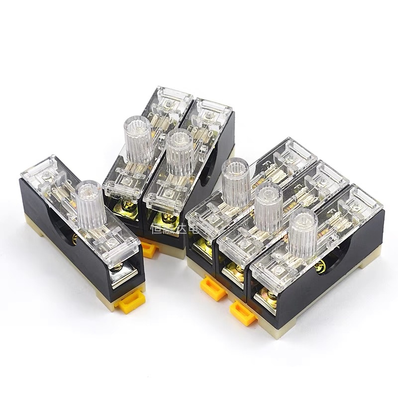 6*30MM保险丝座带灯FS-10102103单双三联卡导轨安装内置10A玻璃管