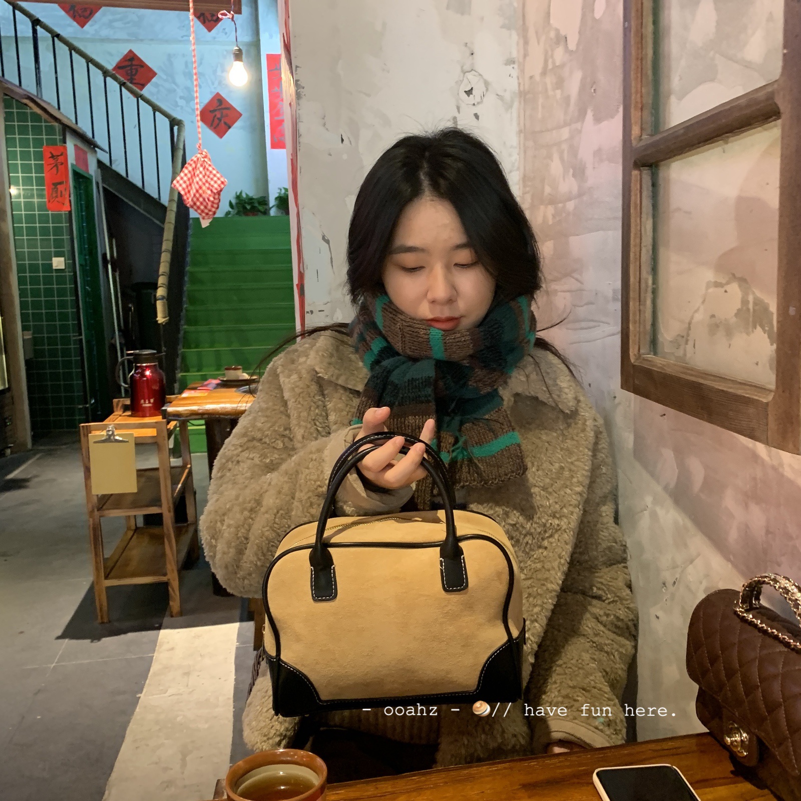 复古绒面撞色单肩手提包斜跨包