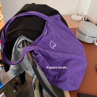 褶皱流光紫~韩国小众设计不溜肩帆布包 慵懒深紫色上课通勤托特包