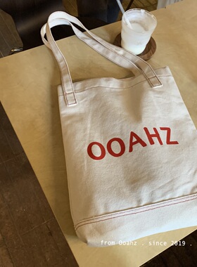 在韩务工！超厚面料~OOAHZ自制红色字母单肩帆布包百搭手提托特包