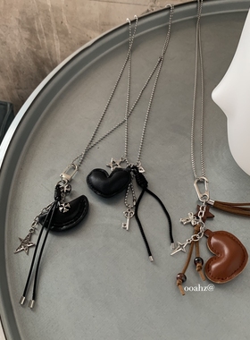 不允单调~小众皮质爱心十字架吊坠项链 长款流苏毛衣链甜酷脖颈链