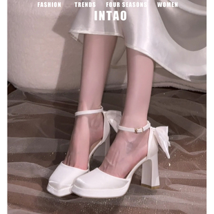 白色绝美仙女风气质高跟鞋女粗跟2025秋季新款法式中空小个子单鞋