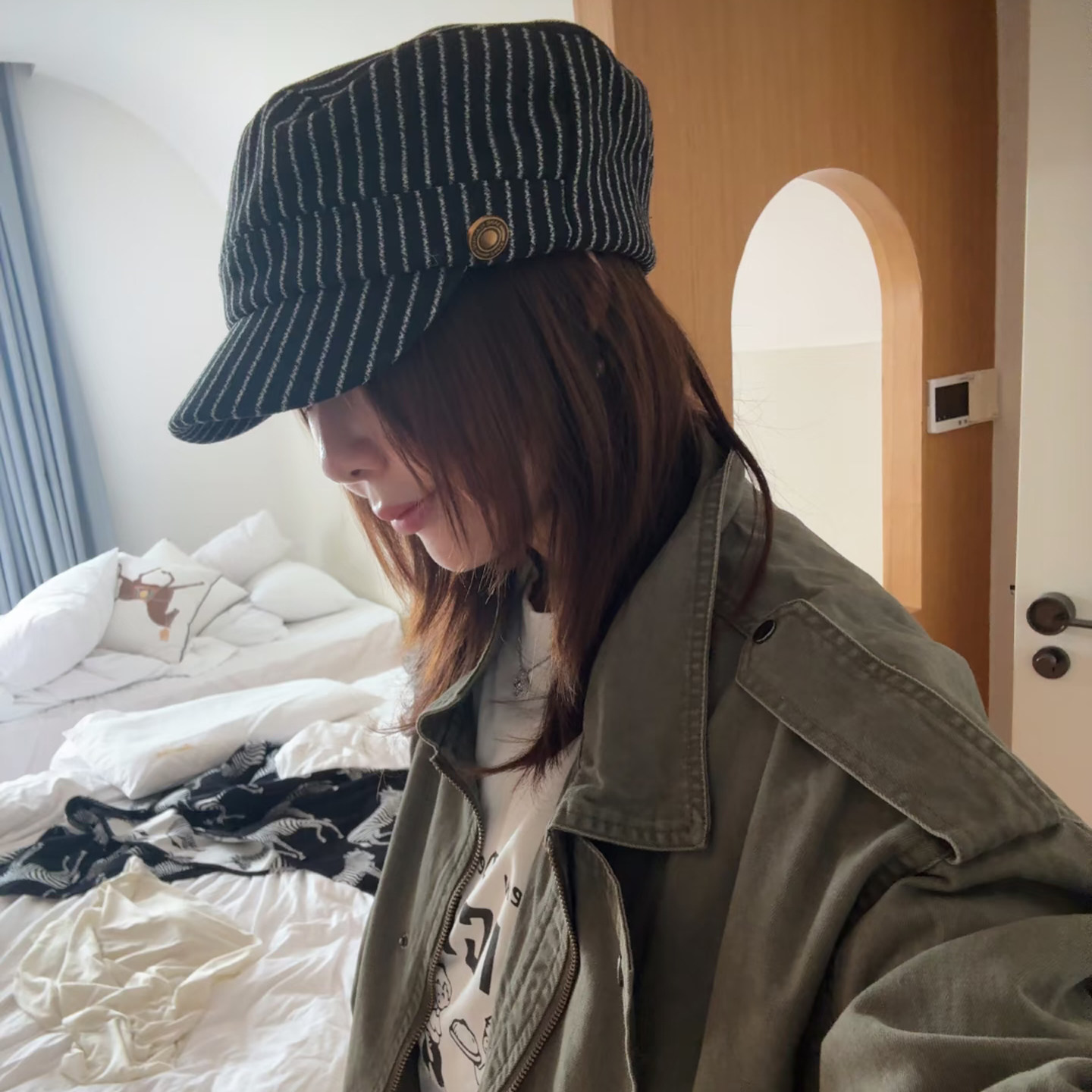 复古气质细条纹马术帽休闲显脸小