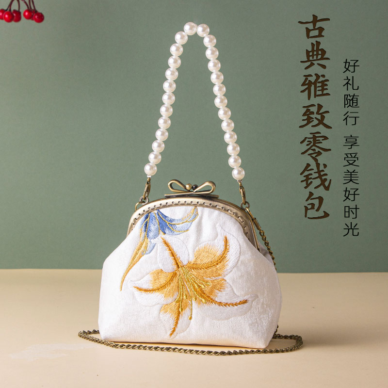 国风手工口金包珍珠手提旗袍包新中式汉服配饰包口红零钱包高级感