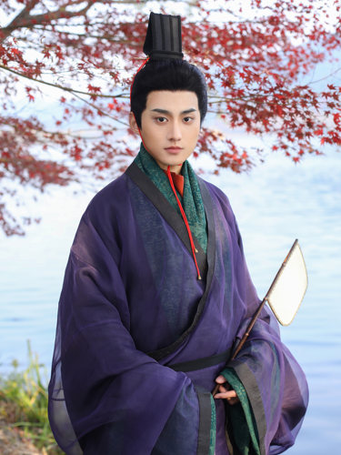 战国饕餮纹真丝燕尾纱衣汉服男女