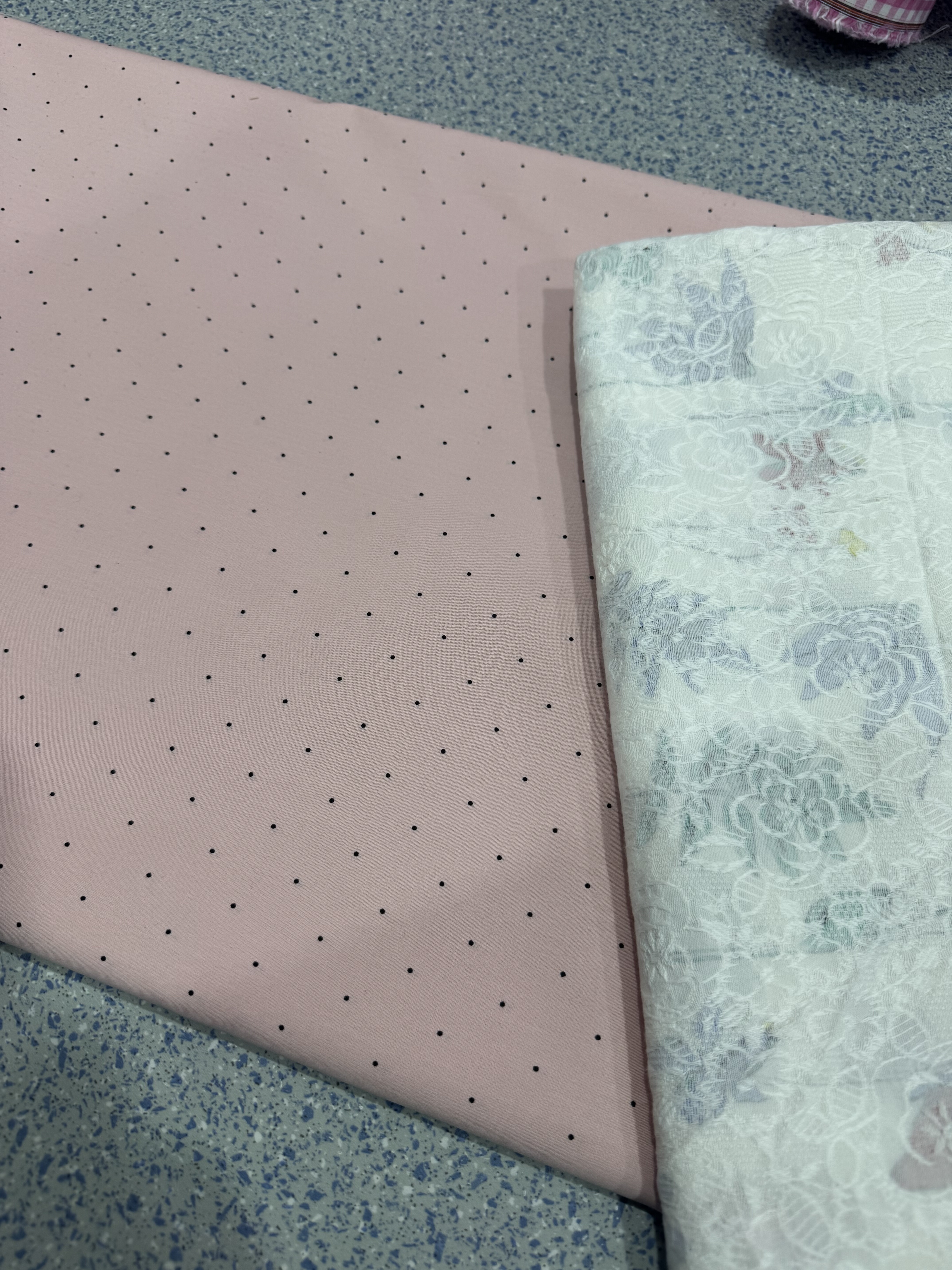 60支府绸纯棉府绸小波点粉色衬衣裙子连衣裙手工长3米 宽1.45米,居家布艺,海绵垫/布料/面料/手工diy,淘宝优惠券,粉丝福利购,淘宝优惠卷