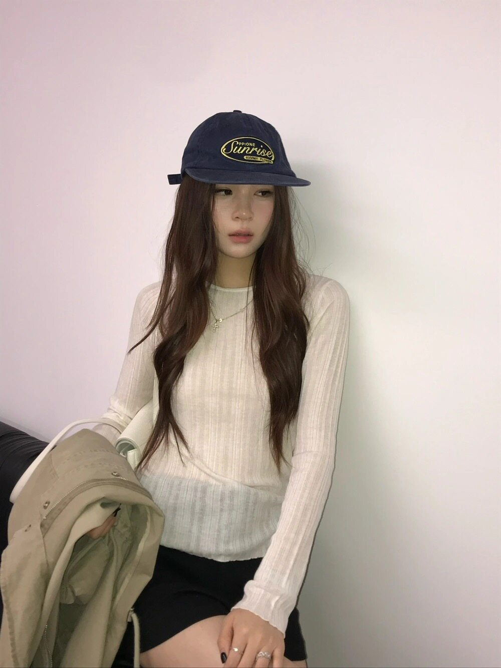 TABLE韩系简约圆领纯色坑条针织衫女2026秋装新款小众修身打底衫