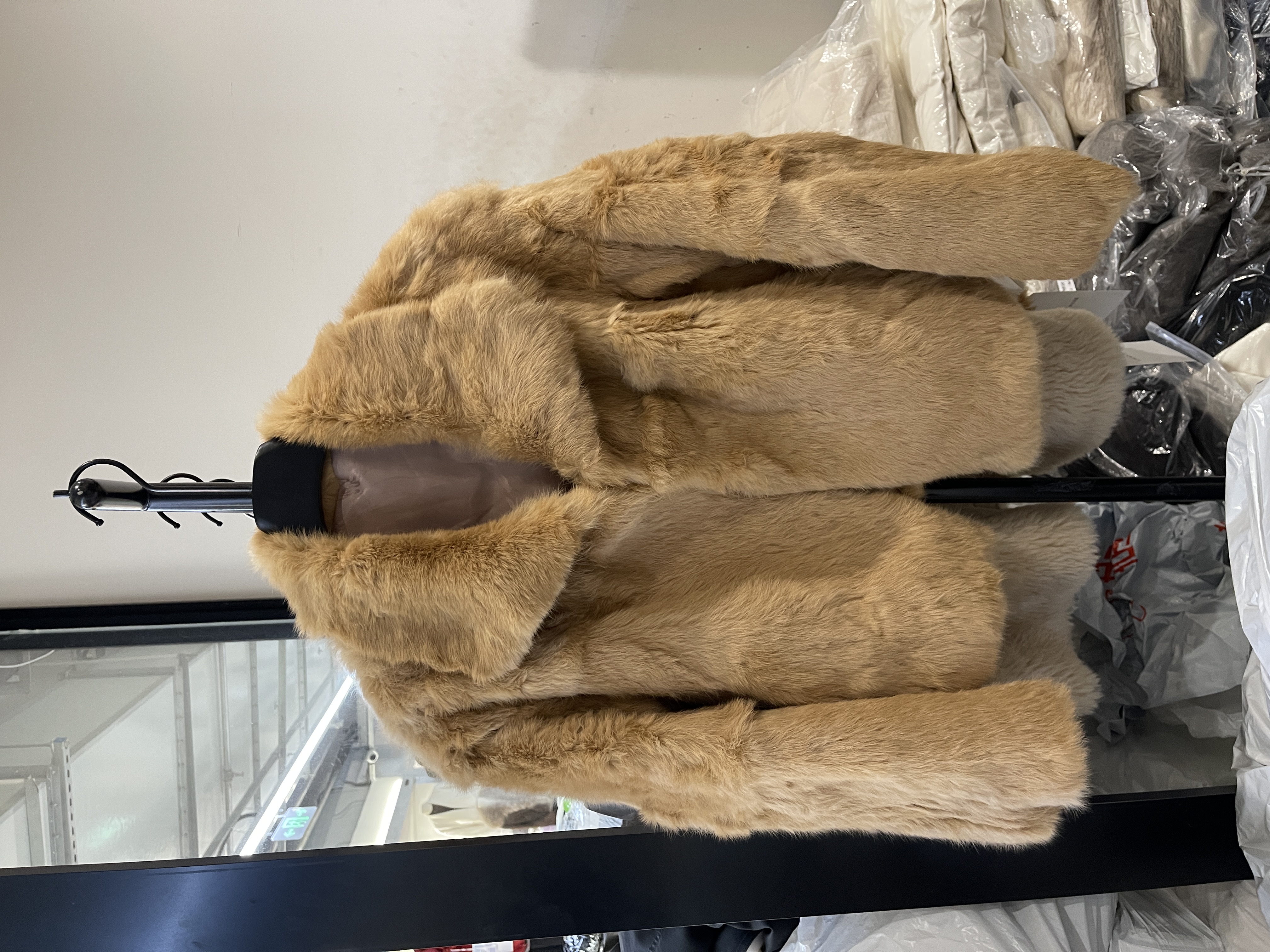 韩系ins翻领仿獭兔毛皮草外套女2025冬装宽松保暖毛毛大衣外套女