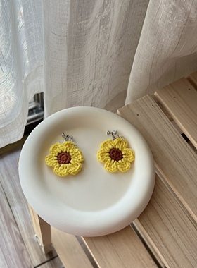 成品一朵可爱复古太阳花网红妆饰奶黄色向日葵少女心花卉森系耳环