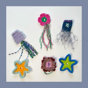 饰 原创手工毛线钩织彩色多巴胺星星纽扣套女小众设计感气质可爱装