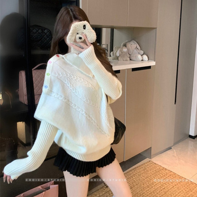 米白色麻花长袖斗篷毛衣女秋季温柔软糯套头针织衫设计感百搭上衣