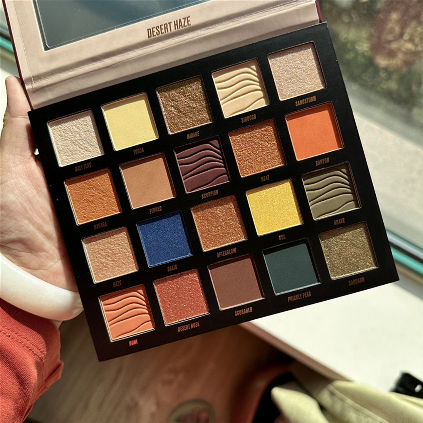 beautybayDesertHaze限量20色