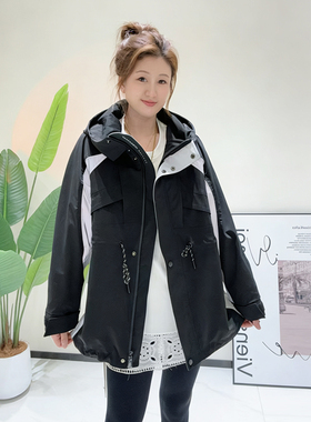金影奇春季新款冲锋衣女外套宽松大码女装抽绳上衣连帽风衣85116