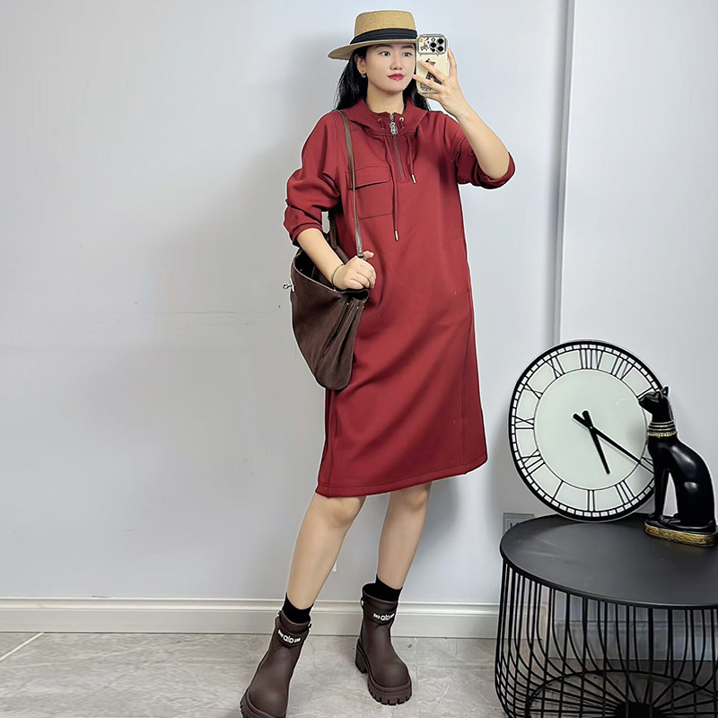 米莱奇2025秋季新款连衣裙女胖mm大码女装中长款百搭连帽裙子5803