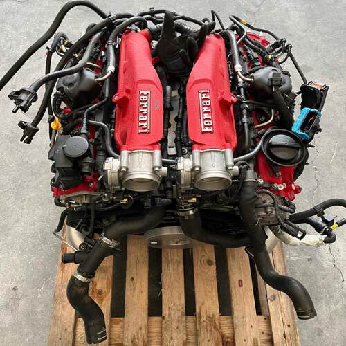 适用法拉利 FF F8 波托菲诺 F154 F164 3.9T V8 双涡轮发动机总成