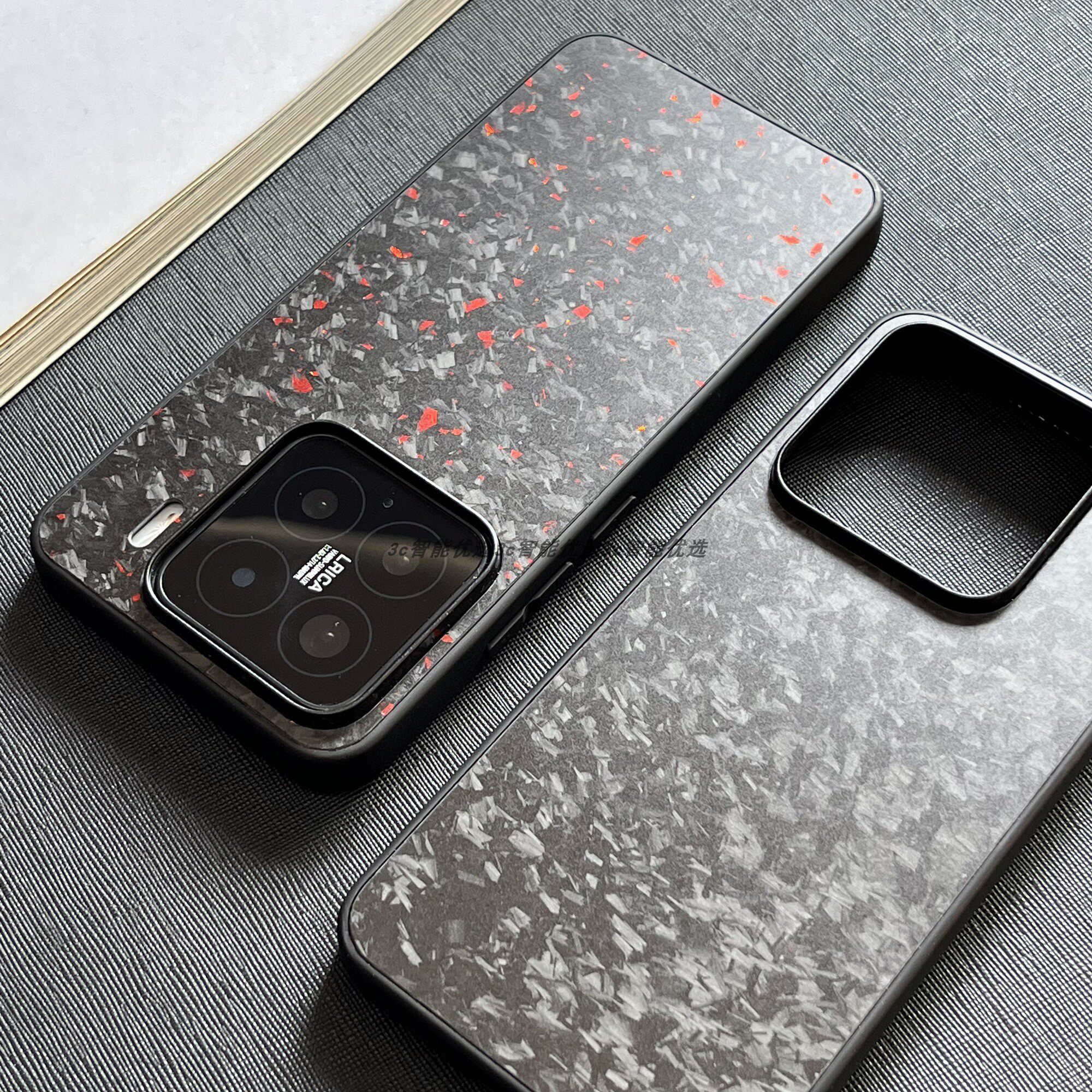 小米15Pro手机壳锻造磨砂细纹