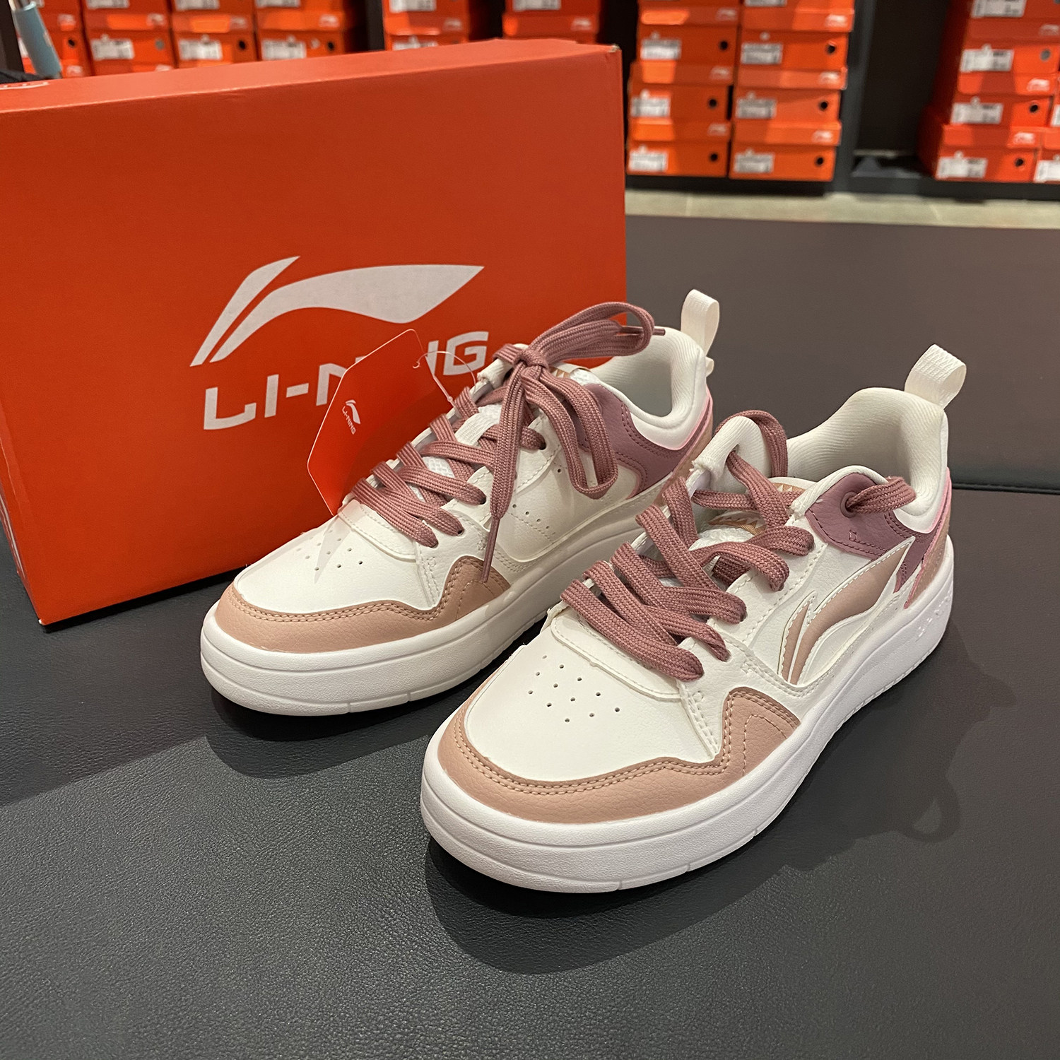 正品lining/李宁女鞋夏季生活系列耐磨透气休闲运动板鞋 agct338