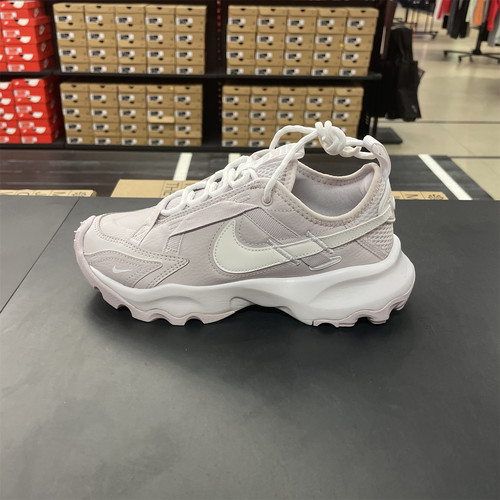 正品Nike/耐克夏季女子低帮耐磨缓震休闲运动跑步鞋 DR7851-511