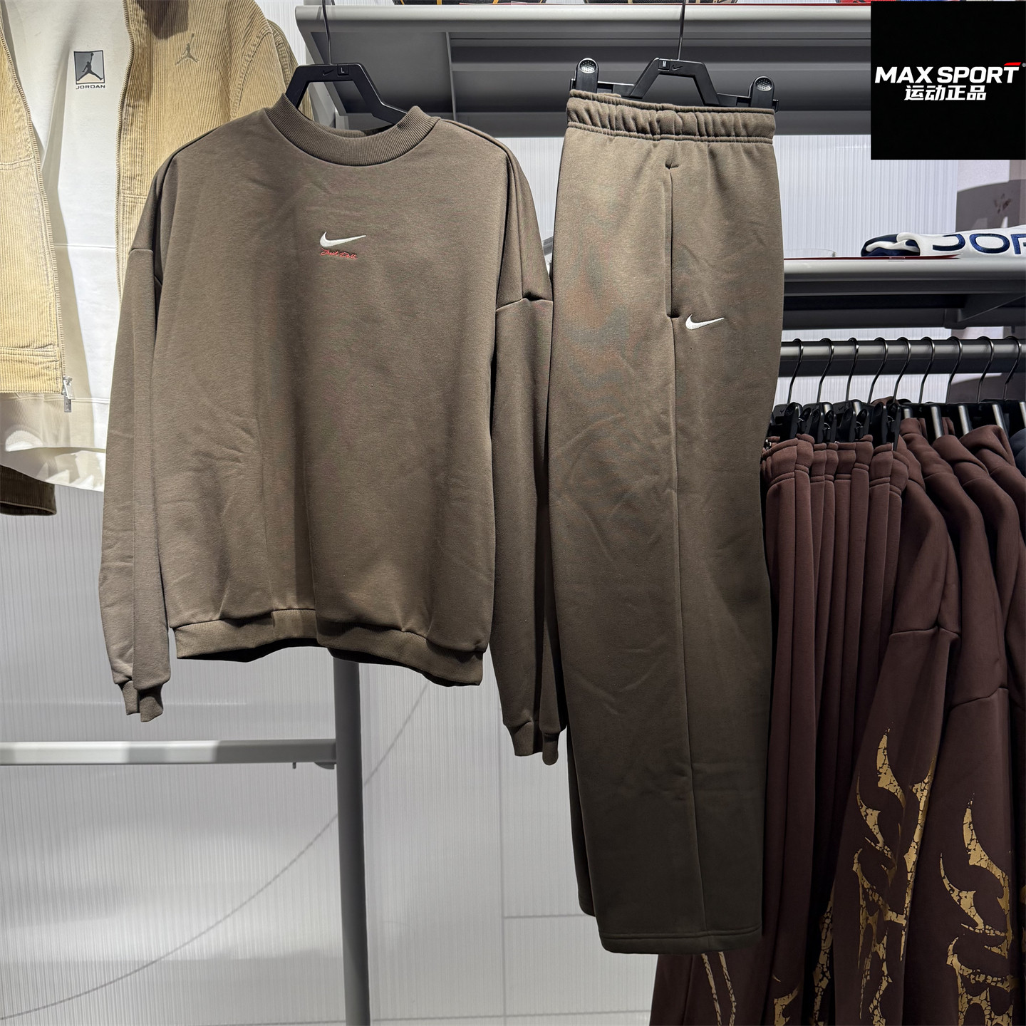 Nike耐克男子加绒长裤26马年新年款篮球运动休闲直筒裤IQ3820-212,运动服/休闲服装,运动长裤,淘宝优惠券,粉丝福利购,淘宝优惠卷