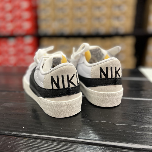 正品NIKE耐克男女开拓者低帮板鞋