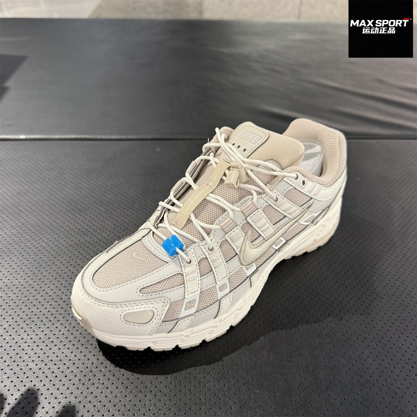 耐克女子P6000运动休闲鞋