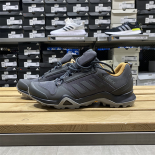 正品 BC0525 Adidas阿迪达斯男子款 轻便透气徒步登山户外运动休闲鞋