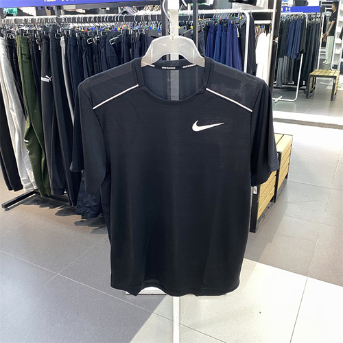 Nike/耐克跑步运动休闲短袖T恤