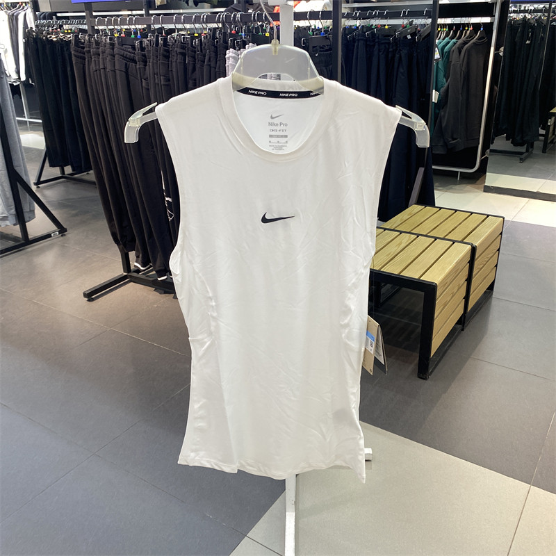正品Nike/耐克新款男子训练运动休闲时尚透气无袖背心FB7915-100 - 实物图