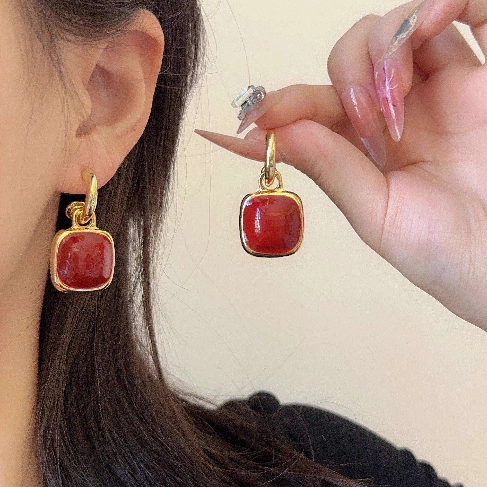 复古方形安可拉红滴油耳扣耳环女小众高级感轻奢几何气质多色耳钉,饰品/流行首饰/时尚饰品新,耳环,淘宝优惠券,粉丝福利购,淘宝优惠卷