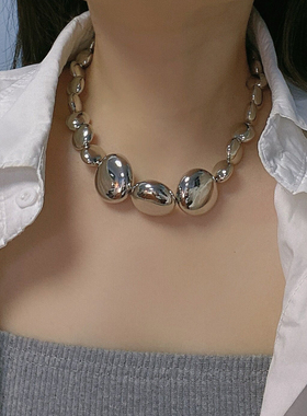 Queen个性重金属夸张串珠球球项链女高级时尚嘻哈风短款锁骨颈链