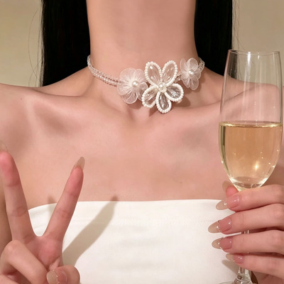 超仙度假白色水晶串珠花朵项链女