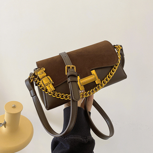 网红流行小包包女2025春新款 斜跨小方包复古链条单肩手提女包 时尚