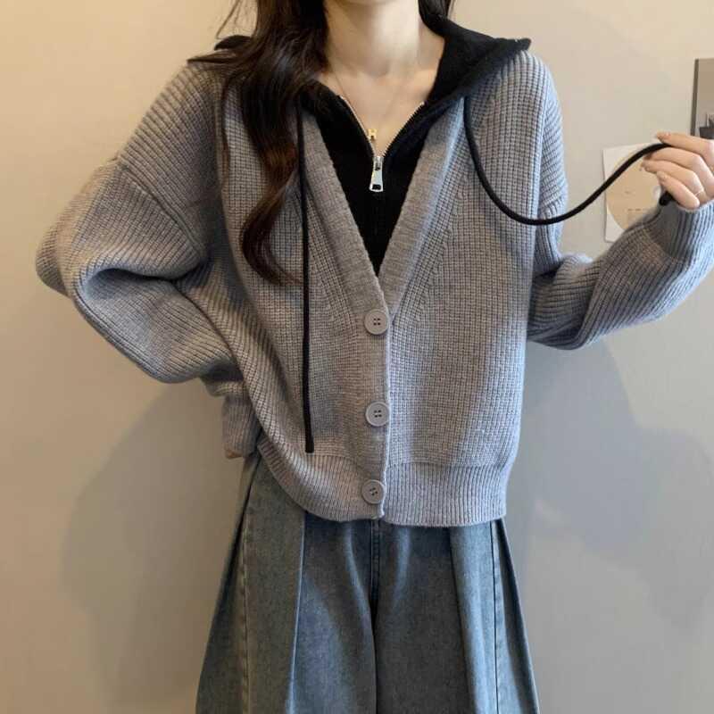 灰色假两件连帽毛衣外套女针织开衫春秋新款大码宽松百搭短款上衣